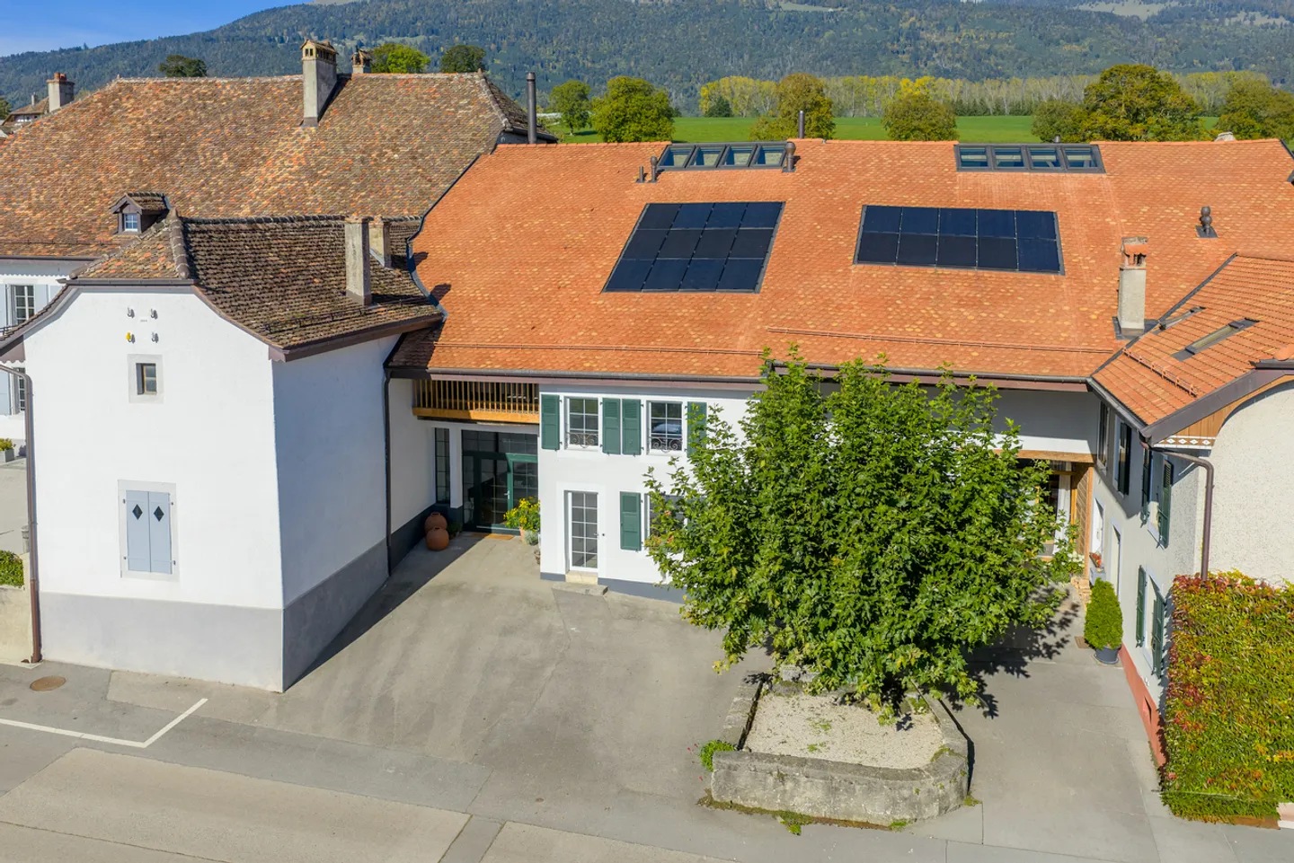 House with garden - two independent units - Photo 14 of 14