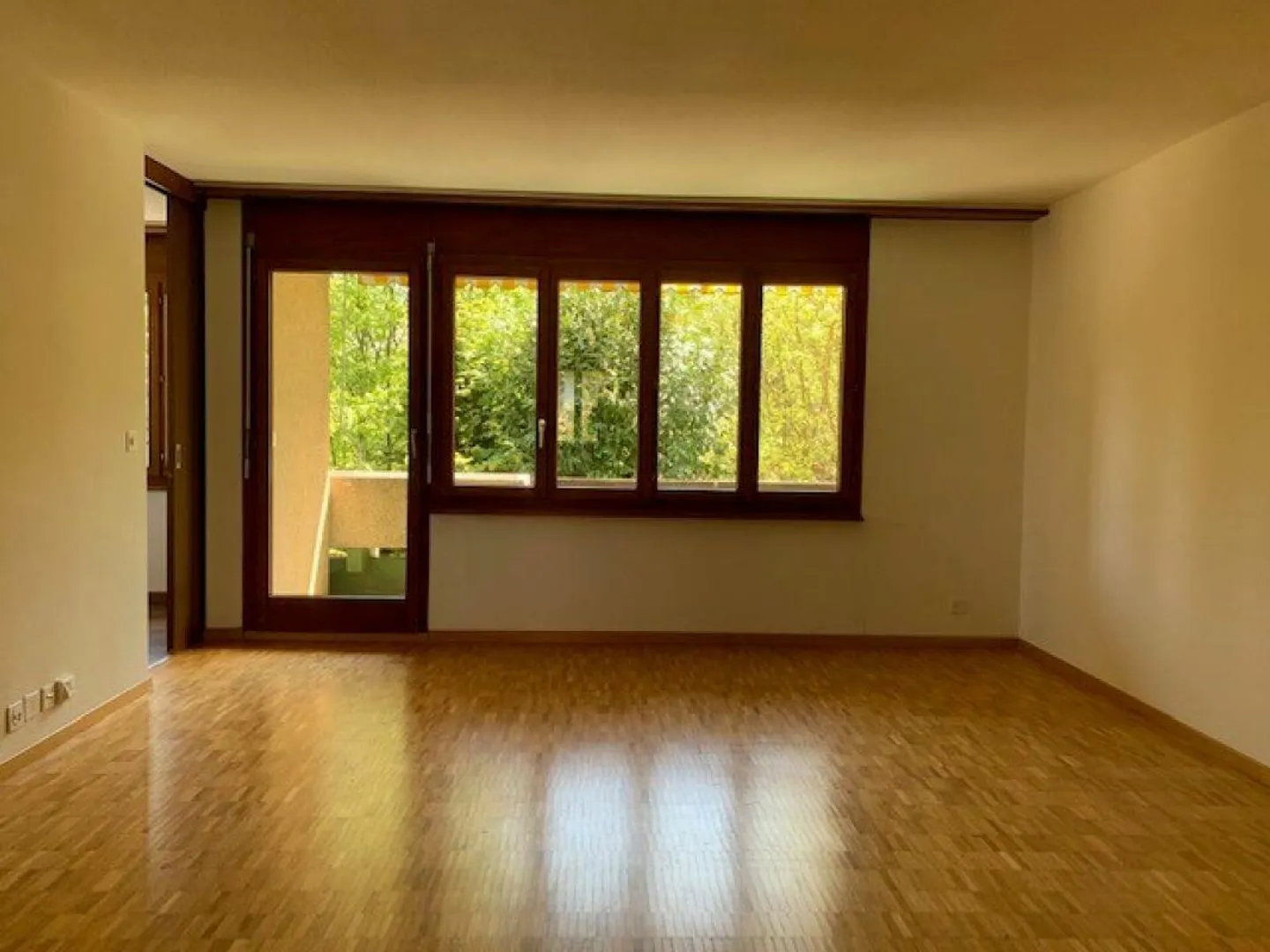 Appartamento 4,5 locali al 2° piano, orientamento in 3 direzioni - Foto 8 di 10