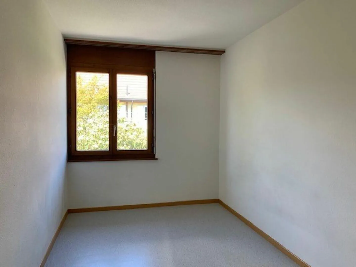 Appartamento 4,5 locali al 2° piano, orientamento in 3 direzioni - Foto 9 di 10