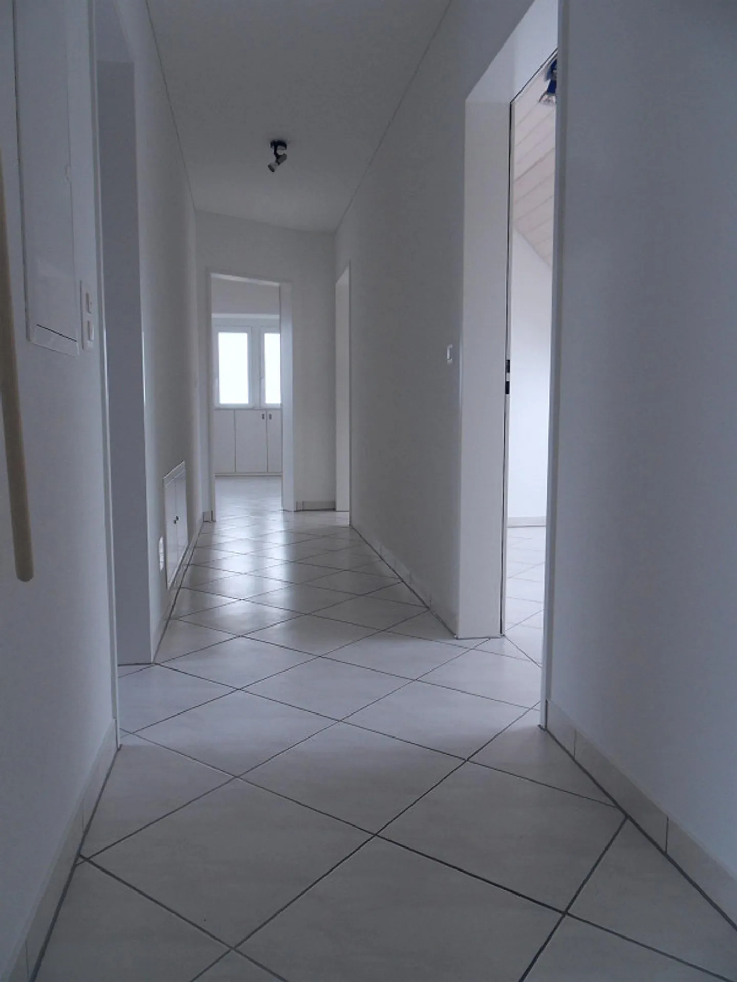 Exklusive 5.5 Zimmer Dachwohnung in Wetzikon-Kempten - Foto 5 von 14