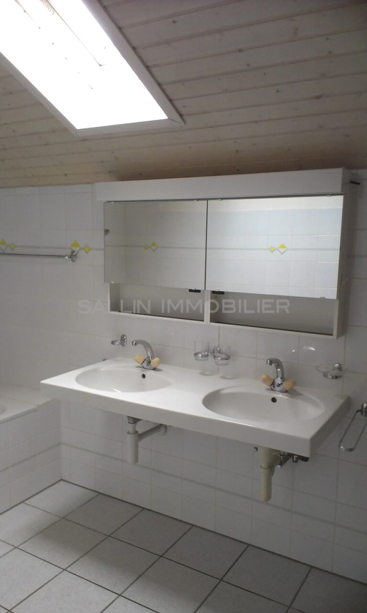 Duplex apartment with 4½ rooms - Photo 9 of 12