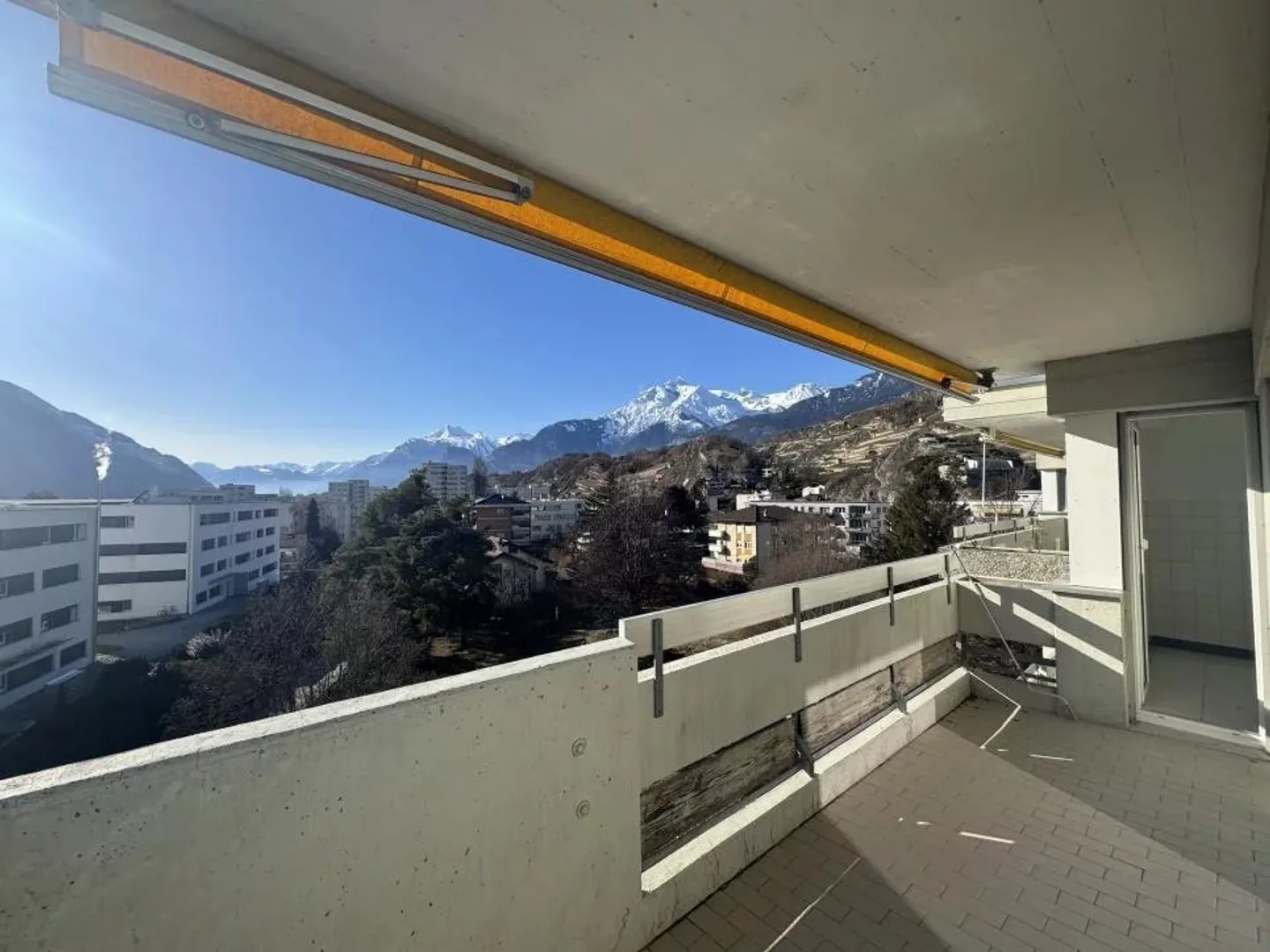 Appartement de 4.5 pièces lumineux - Photo 10 sur 14