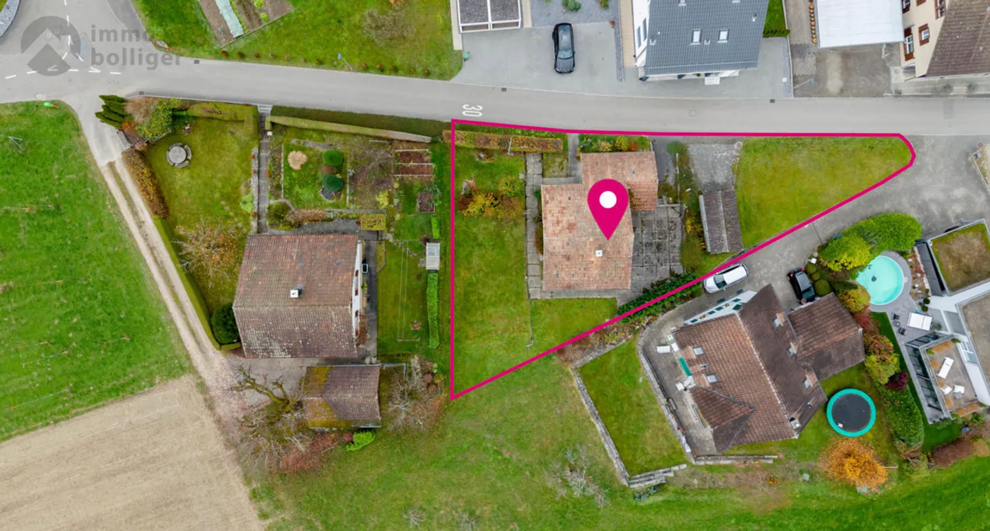 Single house for sale - Photo 1 of 8