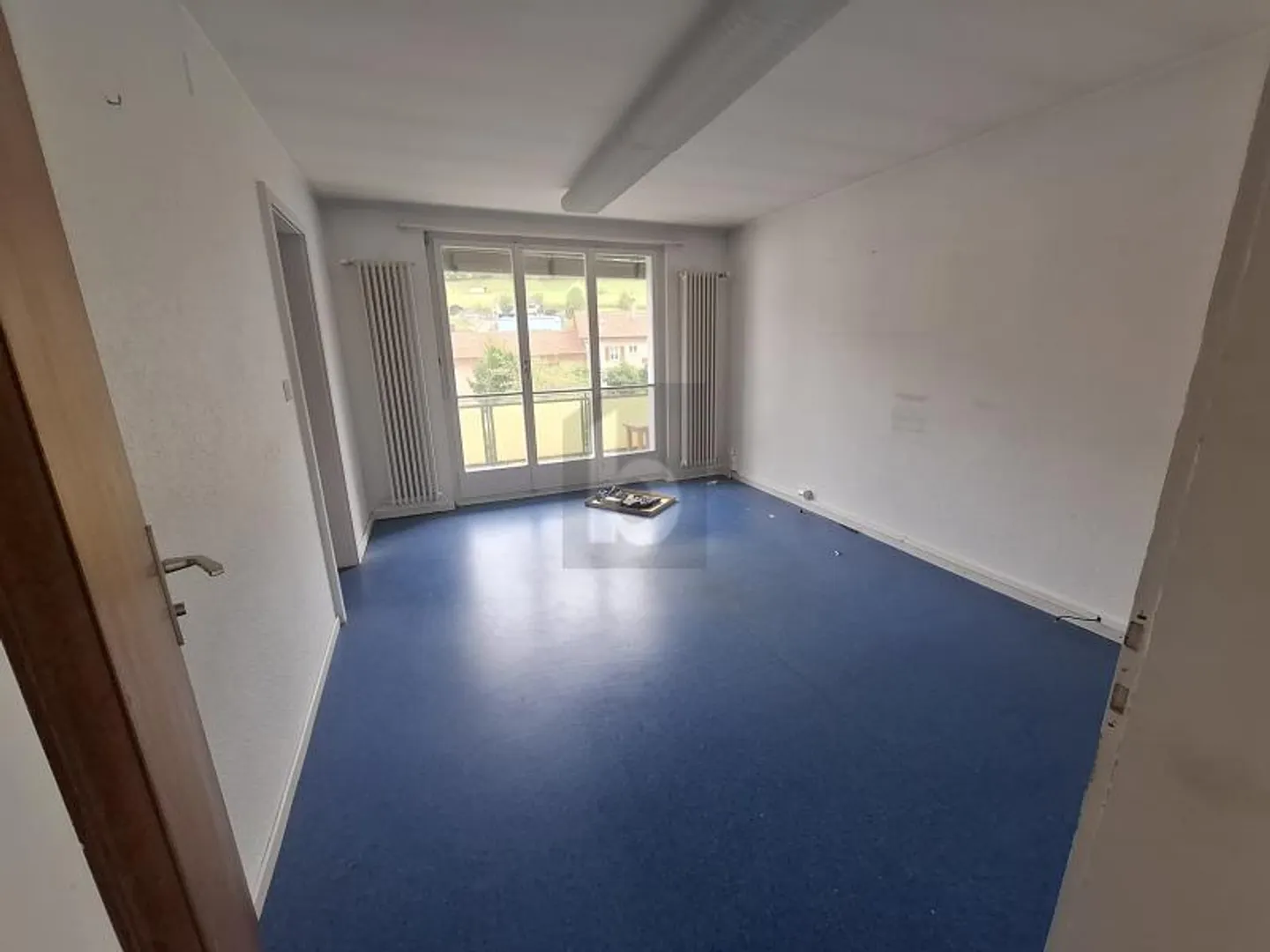 Gewerbefläche in Mischzone - Foto 3 von 6