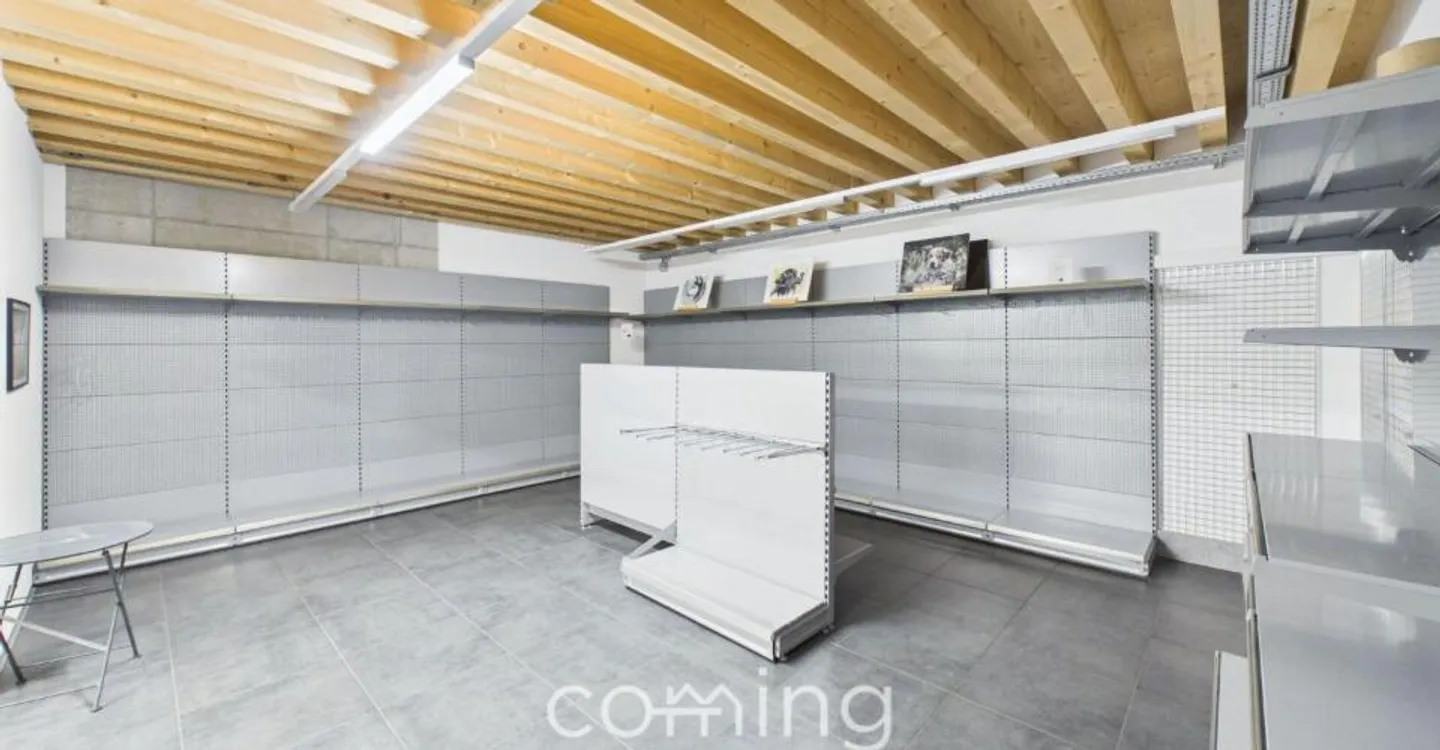Flexible commercial space in Niederbipp - 400 m², as new and ideal for showroom or storage - Photo 10 of 13