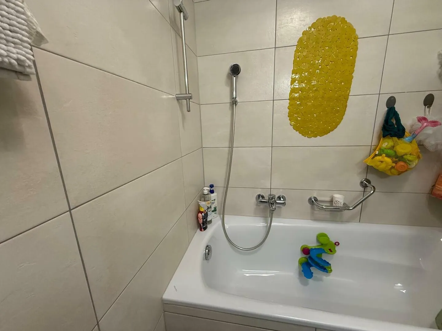 Appartement moderne avec vue imprenable sur les montagnes à Sion - Photo 9 sur 9