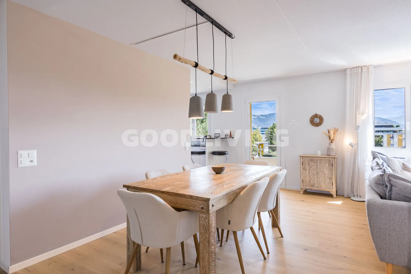 Modernes Apartment mit atemberaubendem Blick - Foto 3 von 7