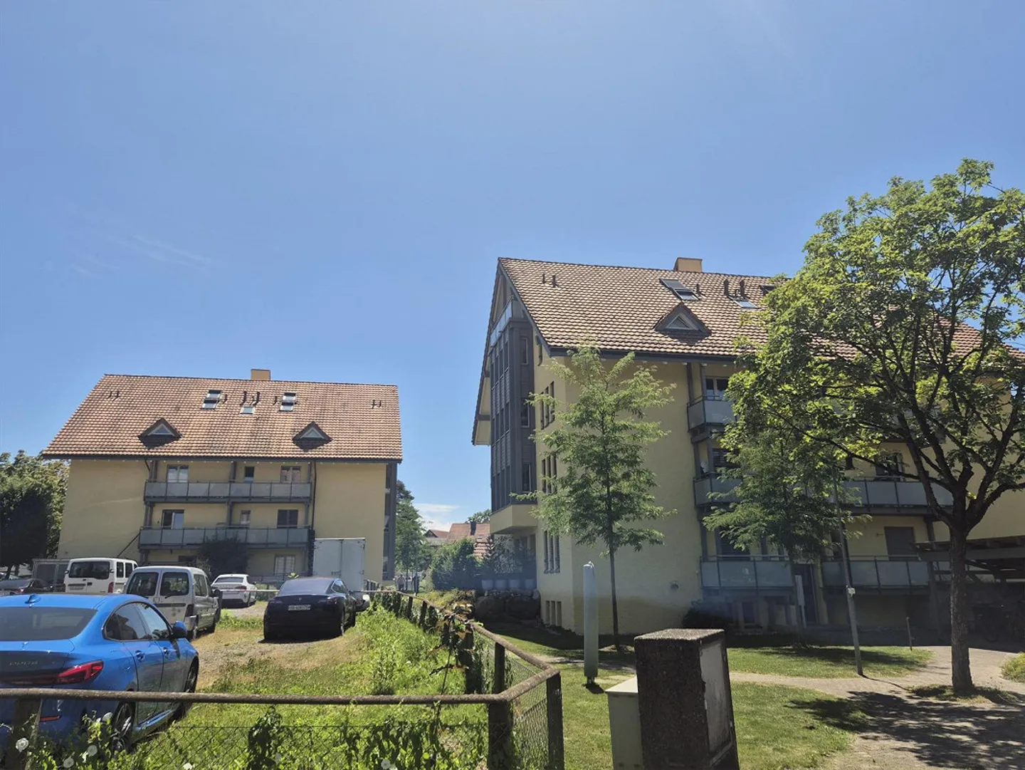 Appartement moderne avec piscine commune ! - Photo 1 sur 10