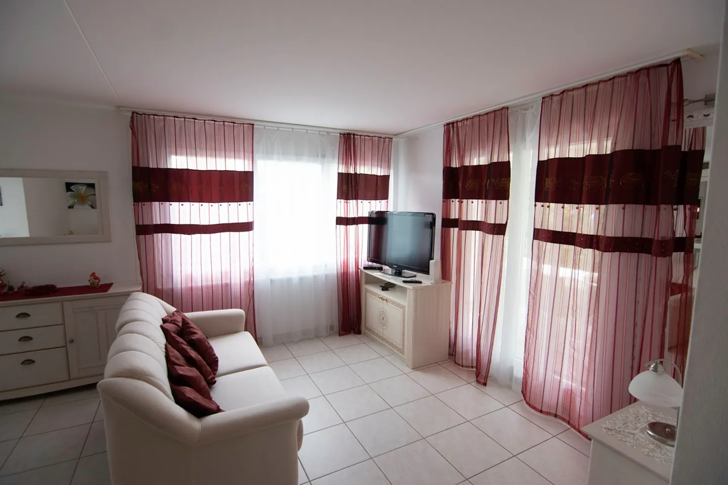 2,5 Zimmer möblierte Wohnung mit Terrasse - Foto 6 von 11