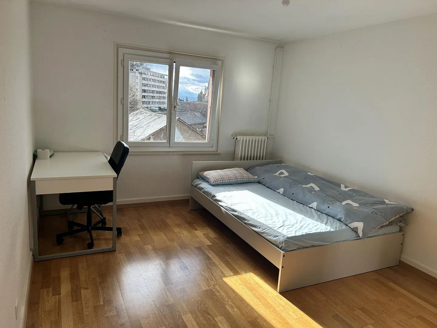 3,5-Zimmer-Wohnung (2 Schlafzimmer) – 1900 CHF – Lausanne Zentrum - Foto 1 von 11