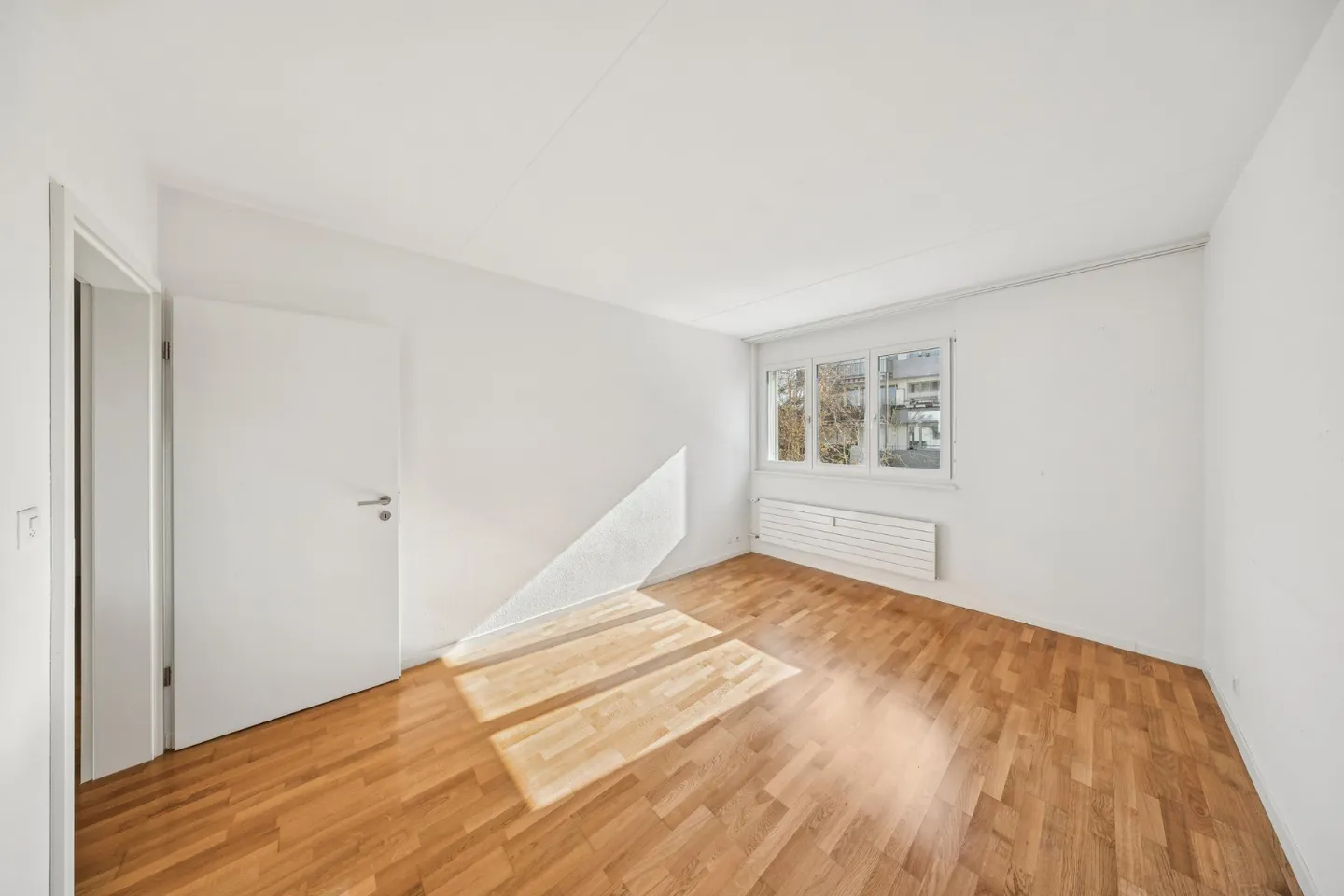 Appartamento al piano terra di 3,5 locali con disposizione ottimale degli spazi - Foto 6 di 8