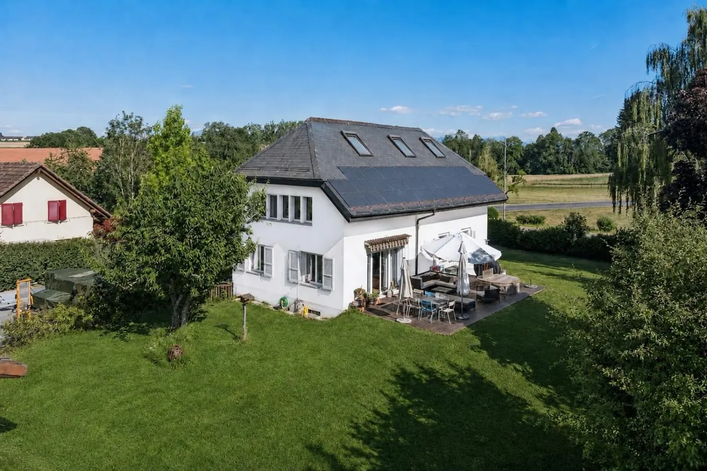 Haus 5.5 Zimmer - Foto 1 von 13