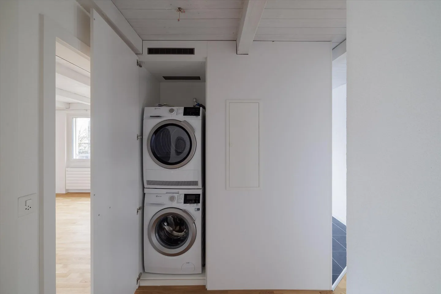 Appartement moderne avec piscine commune ! - Photo 9 sur 10