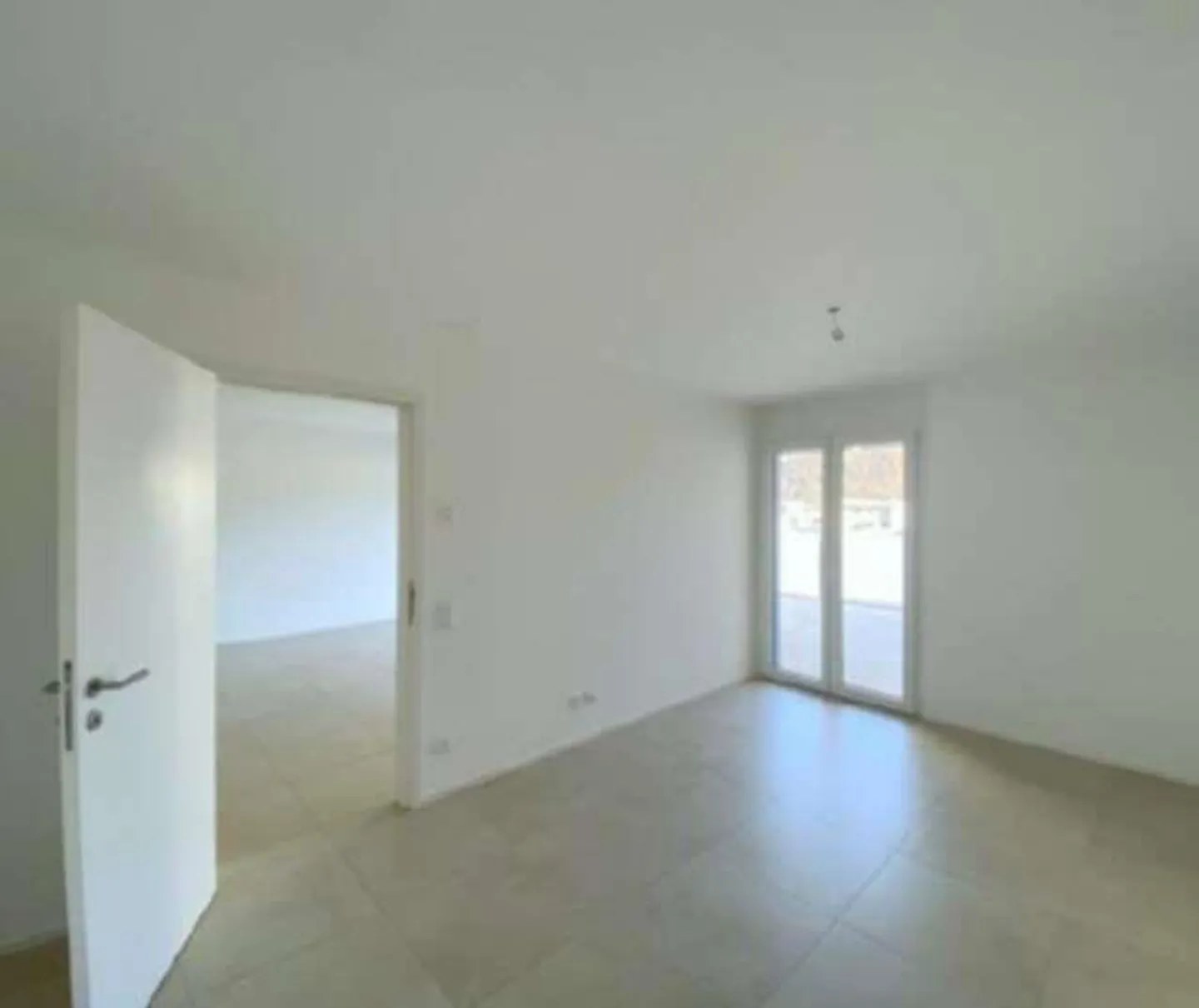 Nuovo e luminoso appartamento 2.5 locali con grande terrazzo in affitt - Photo 4 of 6