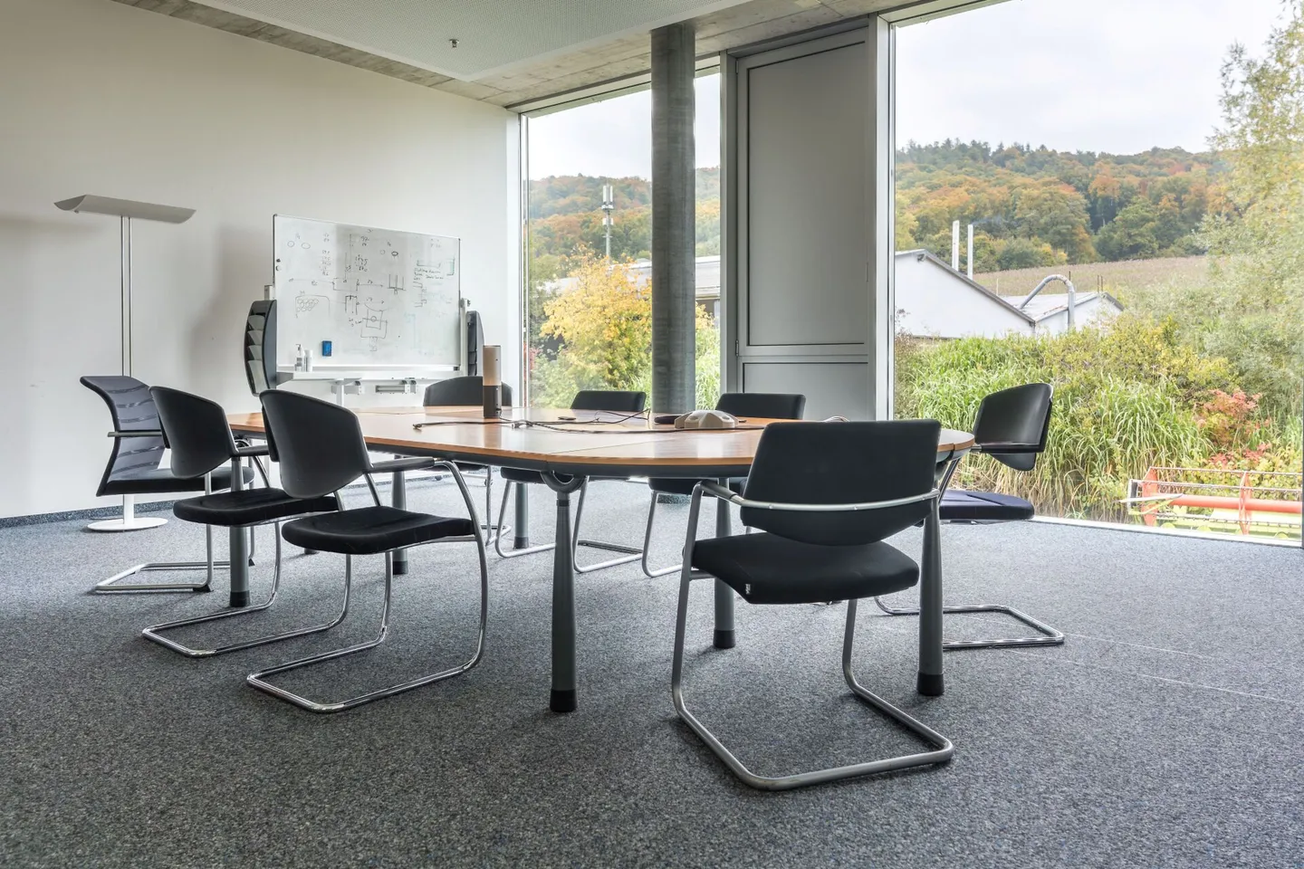 Spazi di produzione e uffici attraenti in affitto - Foto 9 di 13