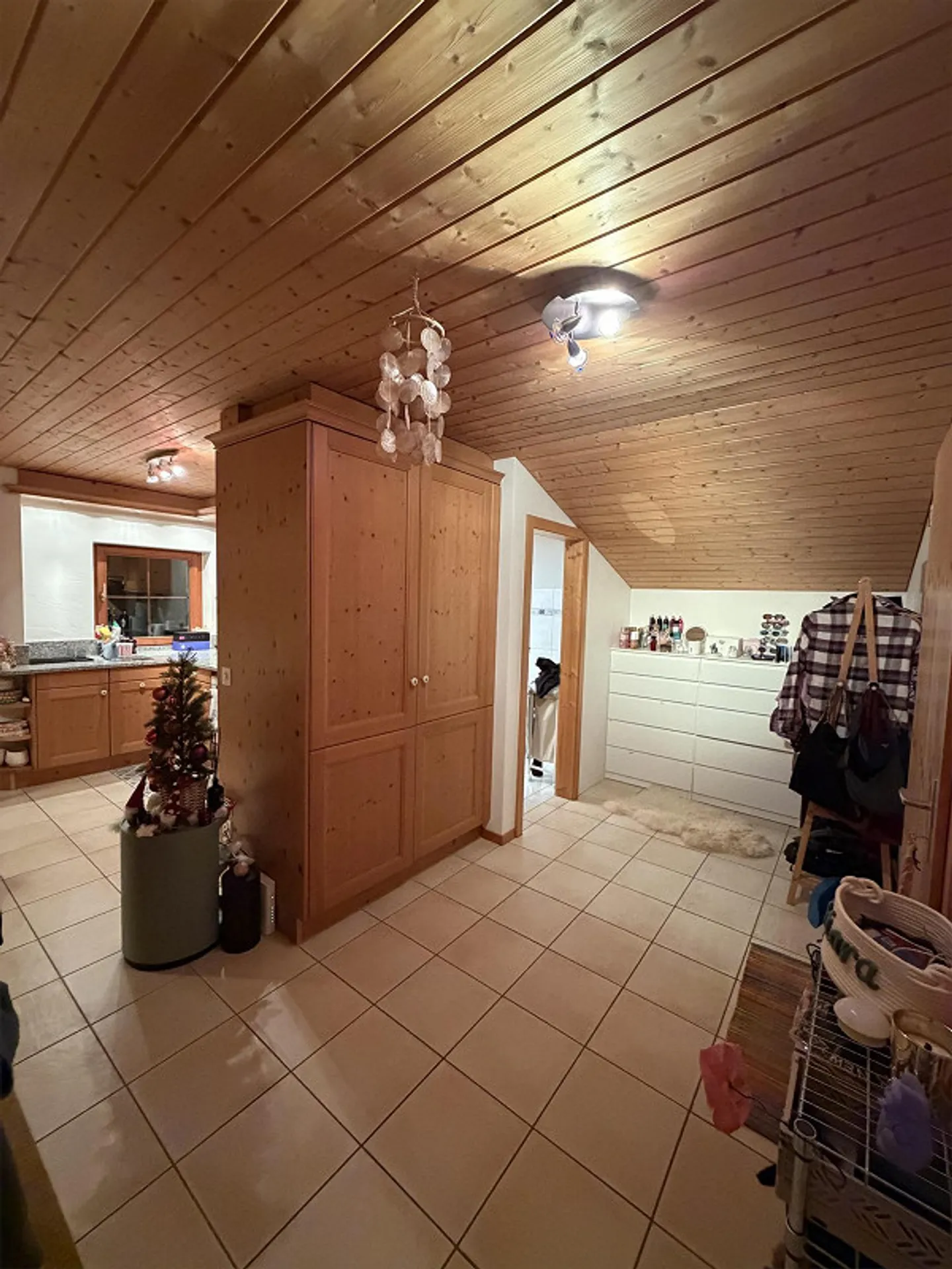 2½-Zimmer-Wohnung in ruhiger Lage nahe Crestasee - Foto 8 von 20