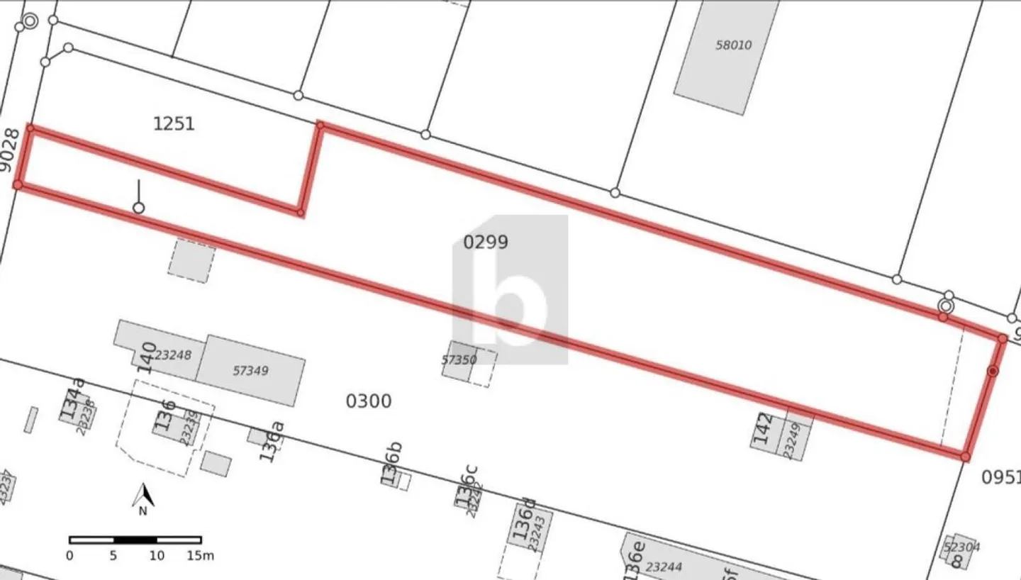 DEVELOPMENT POTENTIAL ON 1,751 M² IN A TOP LOCATION - Photo 3 of 4