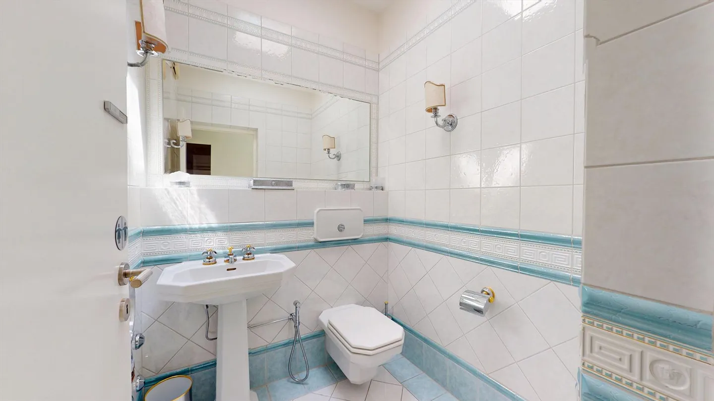 Stilvolle Attika-Wohnung mit Sauna - Foto 11 von 12