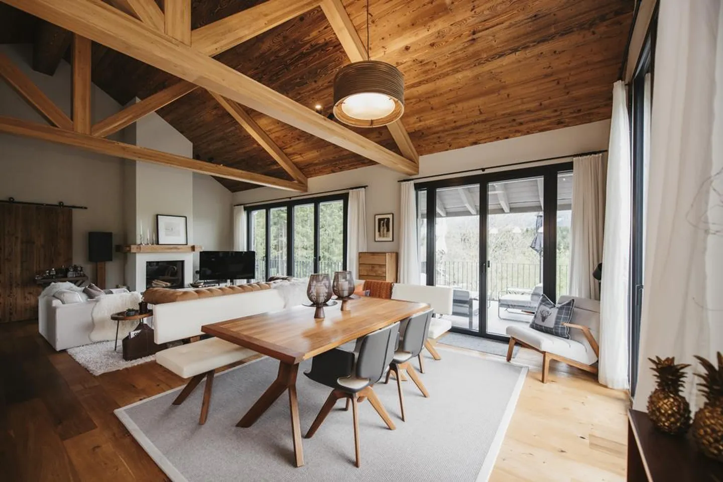 Maison de campagne exclusive avec intimité, beaucoup de terrain et vue dégagée - Photo 3 sur 12