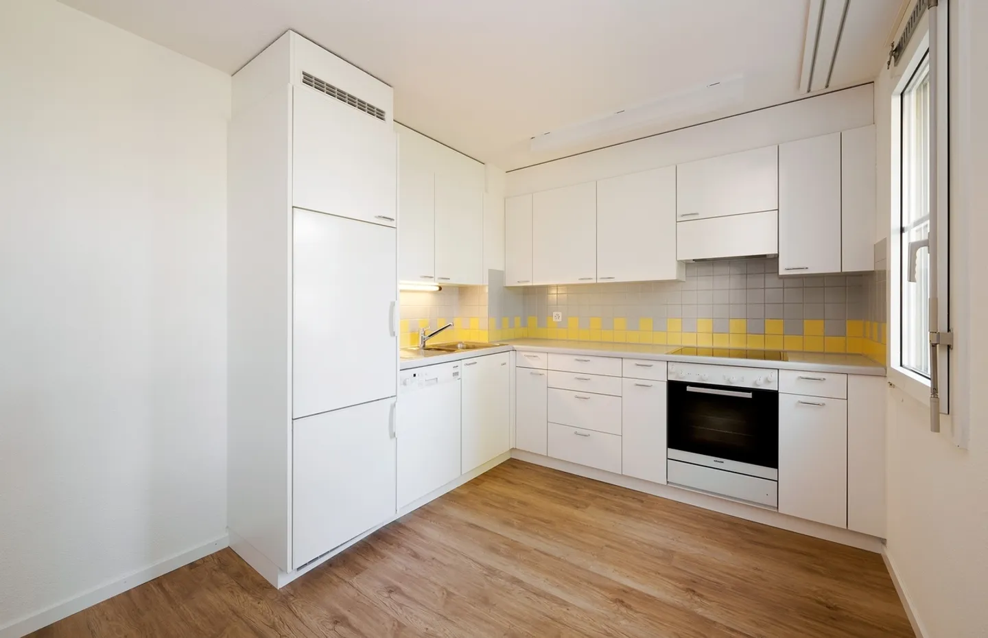 Home sweet home - Photo 2 of 7