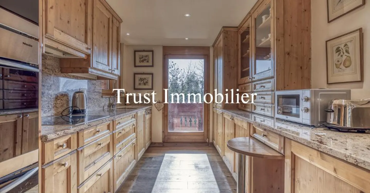 5006. 5.5-room apartment in a privileged setting in Crans - Photo 6 of 12