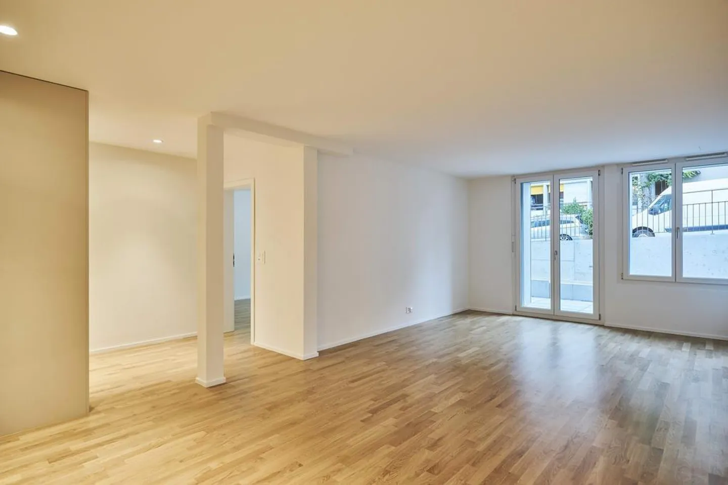 Moderno appartamento di 2,5 stanze al piano terra con terrazza - Foto 2 di 12