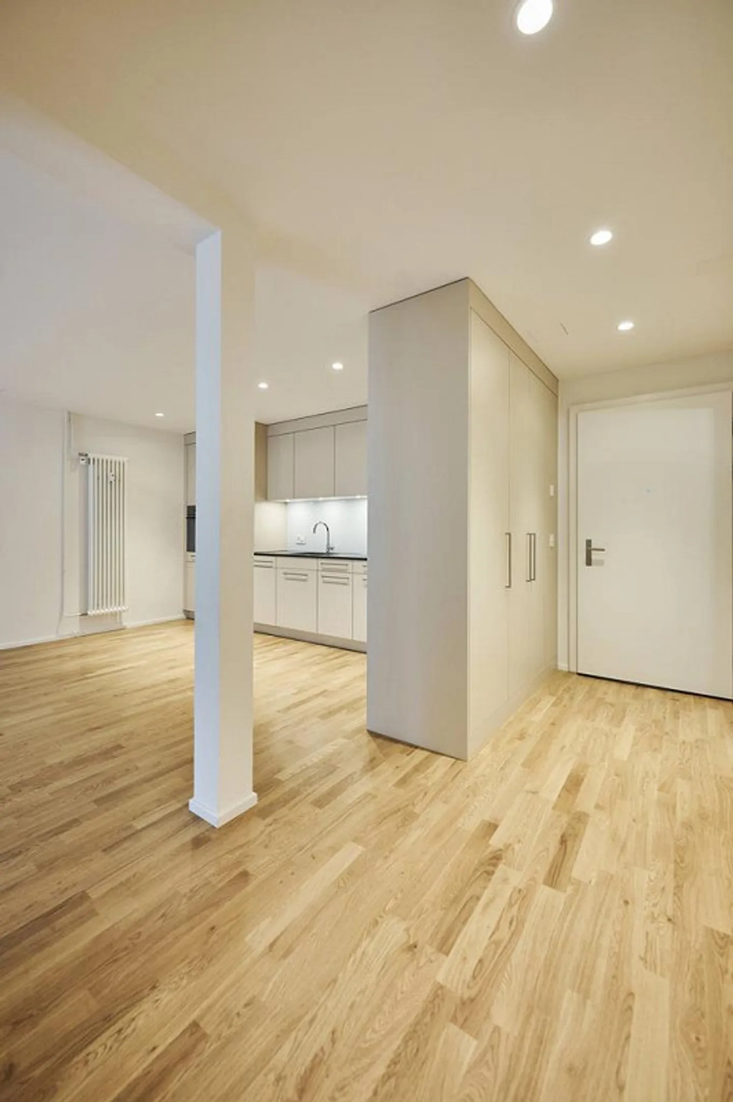 Moderno appartamento di 2,5 stanze al piano terra con terrazza - Foto 4 di 12