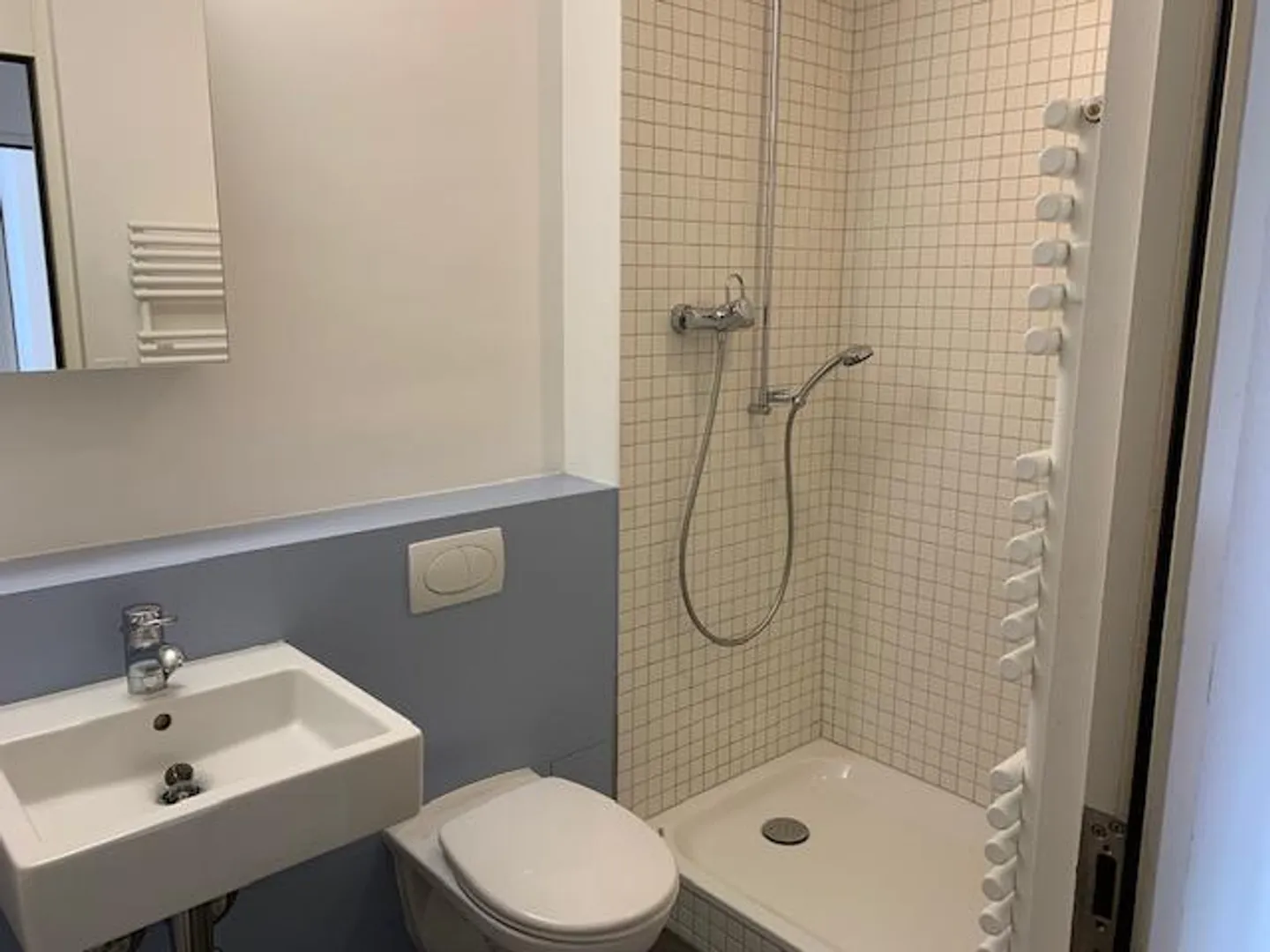 Appartement idéal en ville avec balcon - Photo 8 sur 9