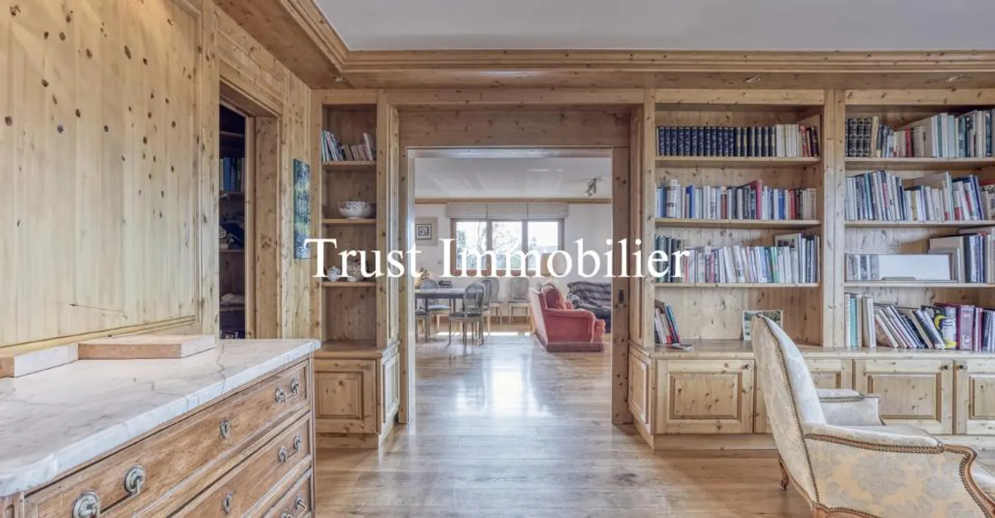 5006. 5.5-room apartment in a privileged setting in Crans - Photo 10 of 12