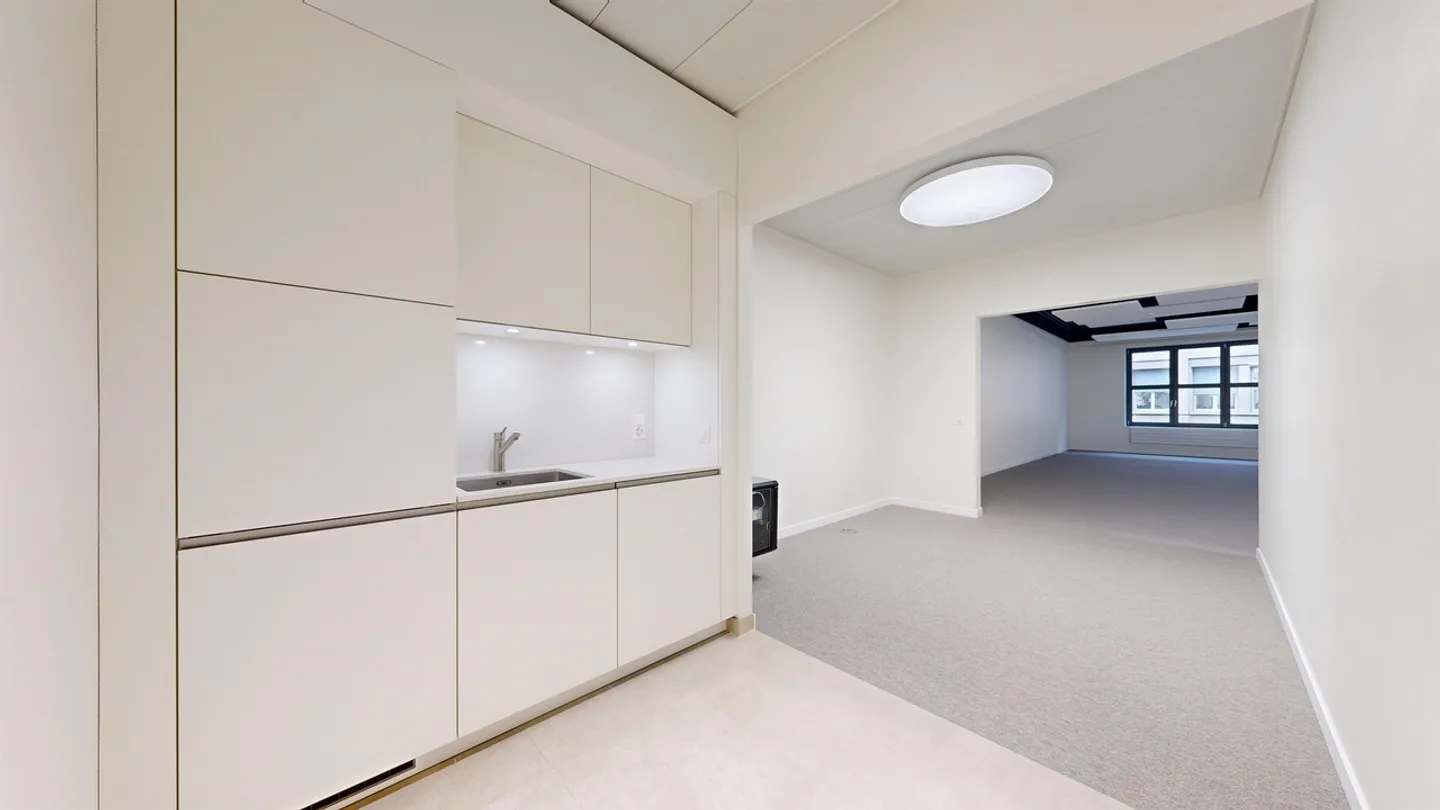 Opportunité! Vos futurs bureaux à Saint-François - Photo 5 sur 11