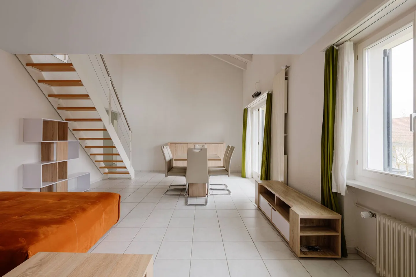 Romantic 4.5-room maisonette apartment in Aarau - Photo 2 of 12