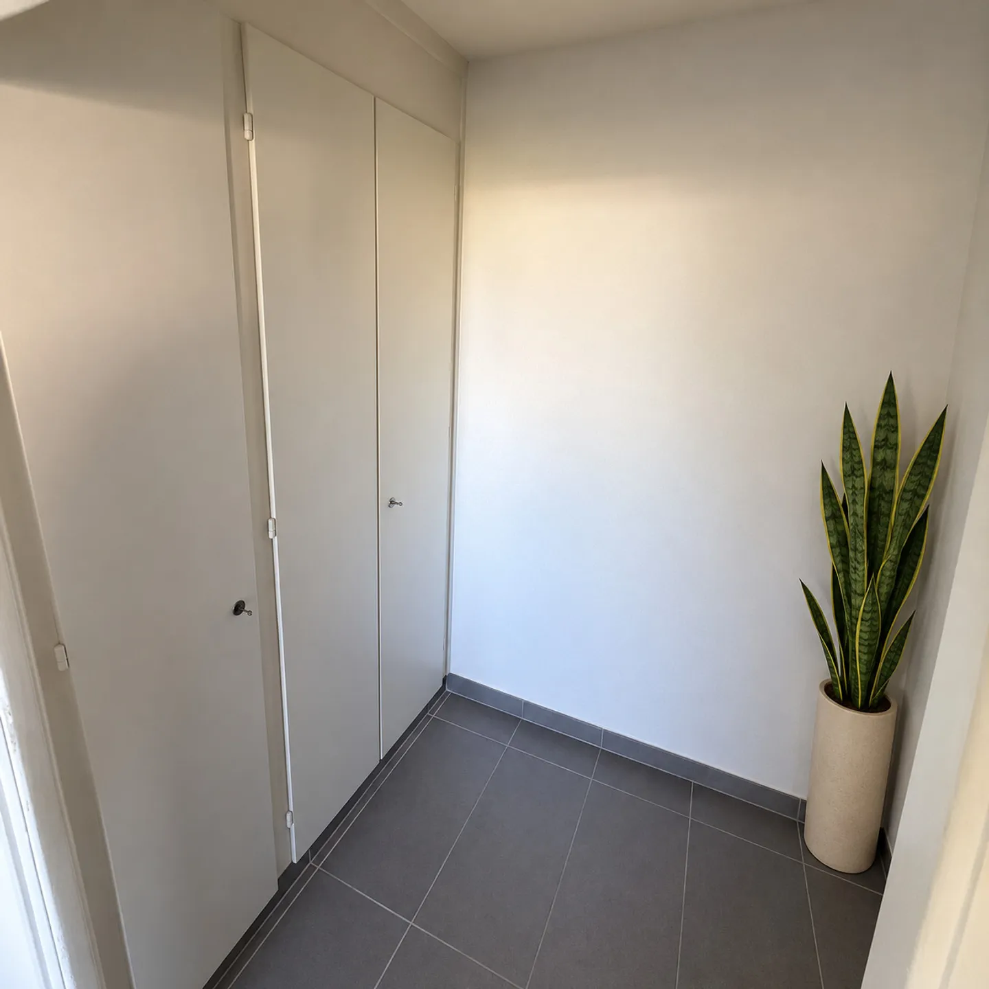 Charming Studio Apartment - Photo 4 of 4
