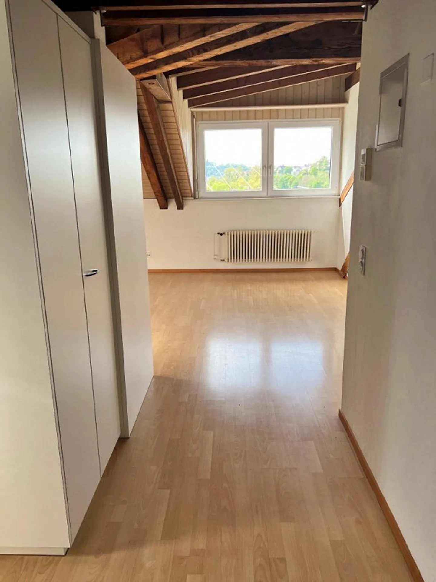 Bright 2-room attic apartment - Photo 6 of 11