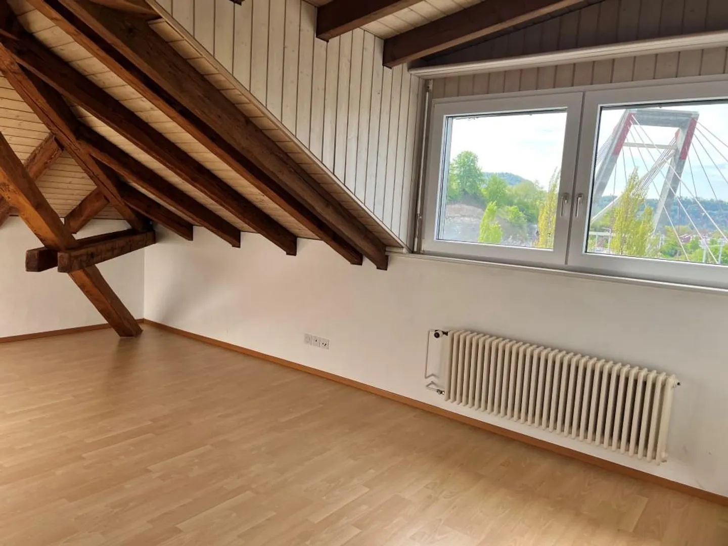Bright 2-room attic apartment - Photo 10 of 11