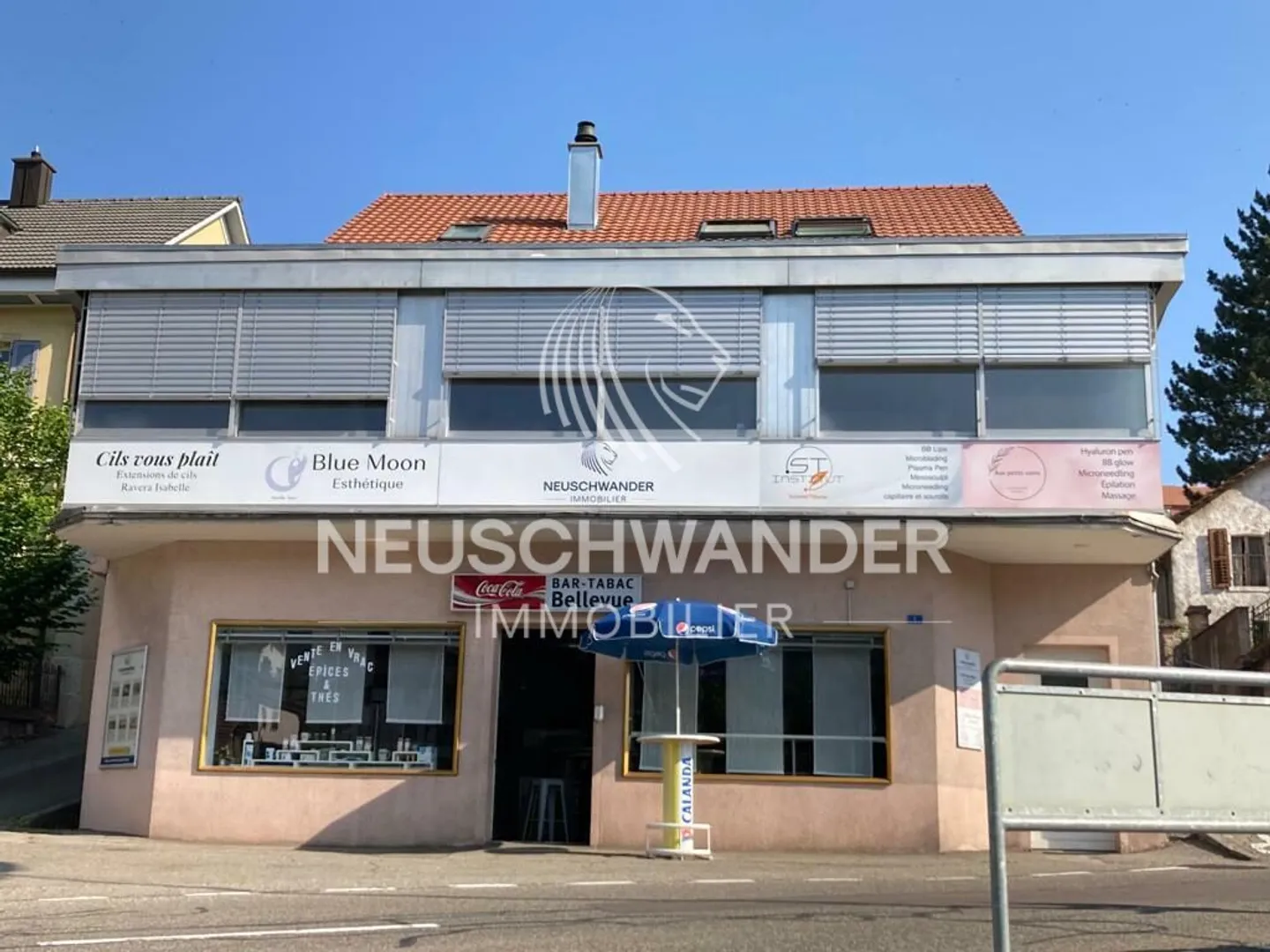 Open space - Photo 5 of 11