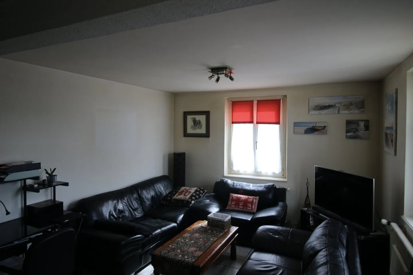 NICE 3.5 ROOM APARTMENT - Photo 3 of 13