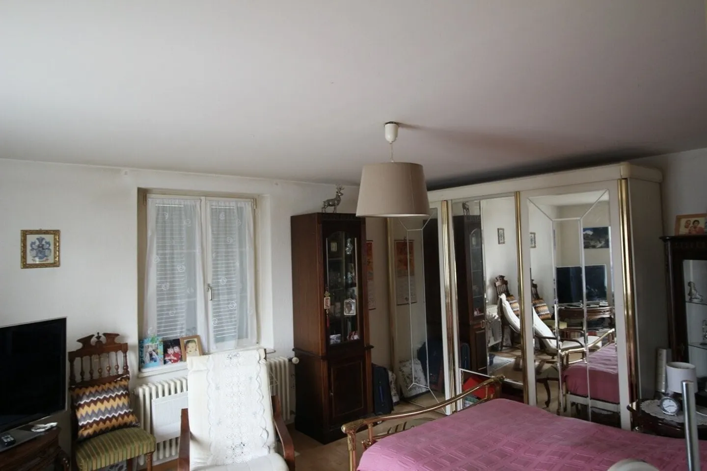 NICE 3.5 ROOM APARTMENT - Photo 1 of 13