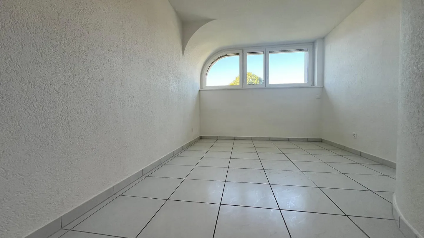 5½-Pièces Maisonette à Aarwangen – Vie Élégante avec Jardin d'Hiver - Photo 7 sur 11