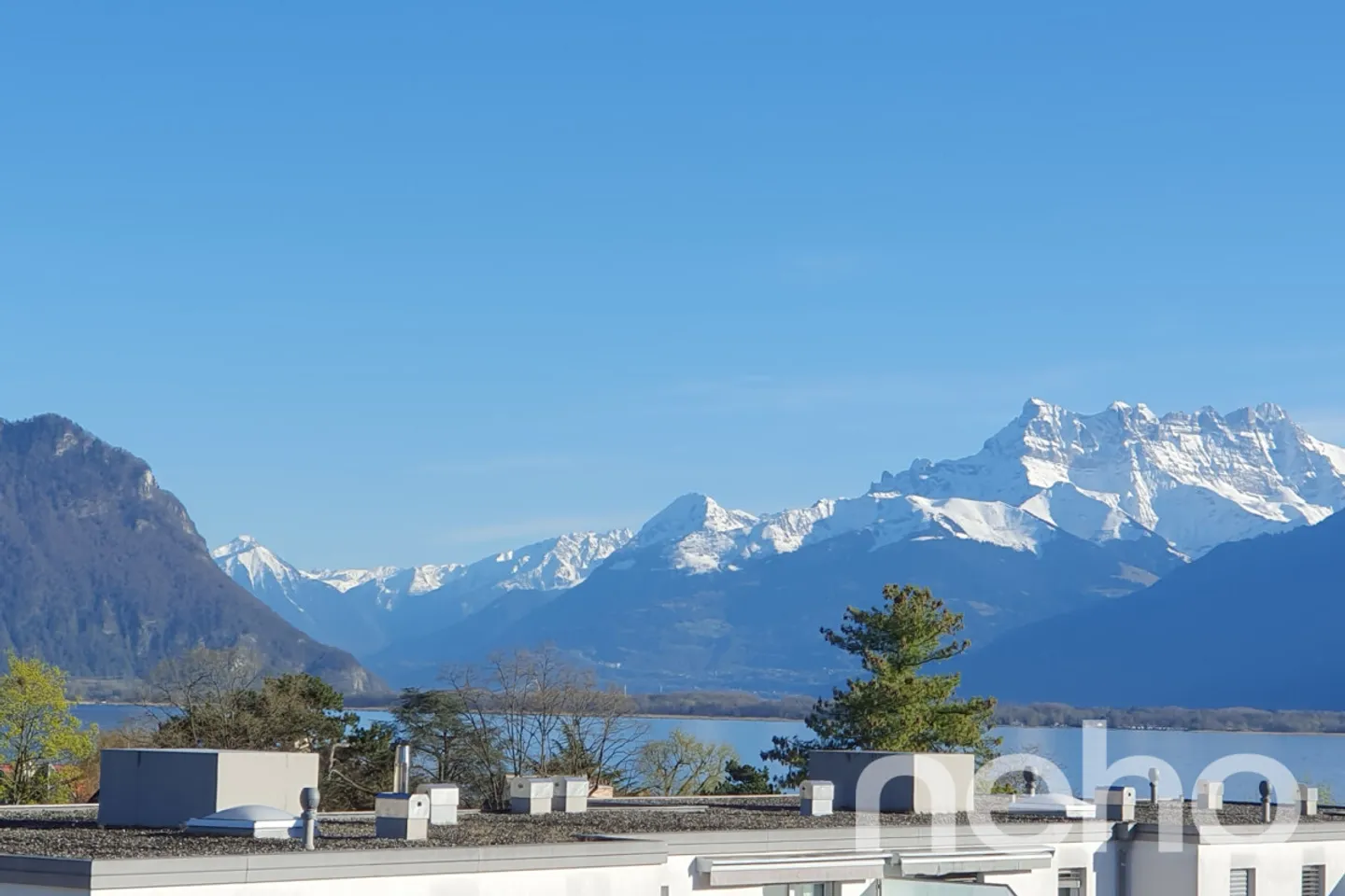 Exklusiv: Schönes 2-Zimmer-Apartment mit Blick auf den Genfersee - Foto 3 von 13