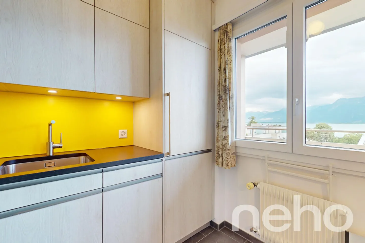 Exklusiv: Schönes 2-Zimmer-Apartment mit Blick auf den Genfersee - Foto 2 von 13