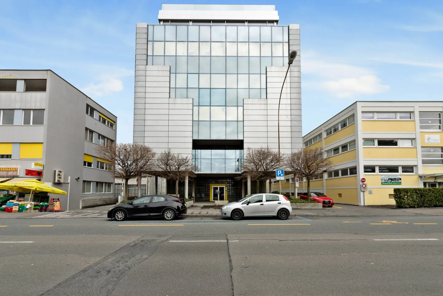 Laboratorio/ufficio 518 m2 - 3 mesi offerti - Accesso camion - Foto 1 di 8