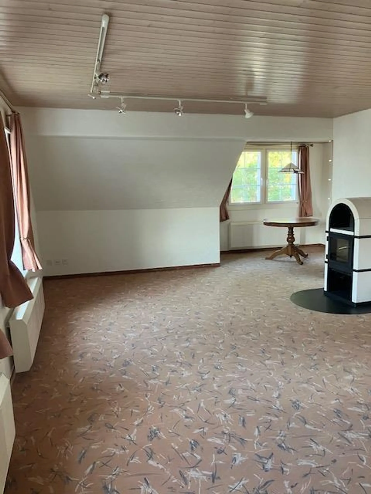 Appartamento mansardato in edificio storico - Foto 10 di 13