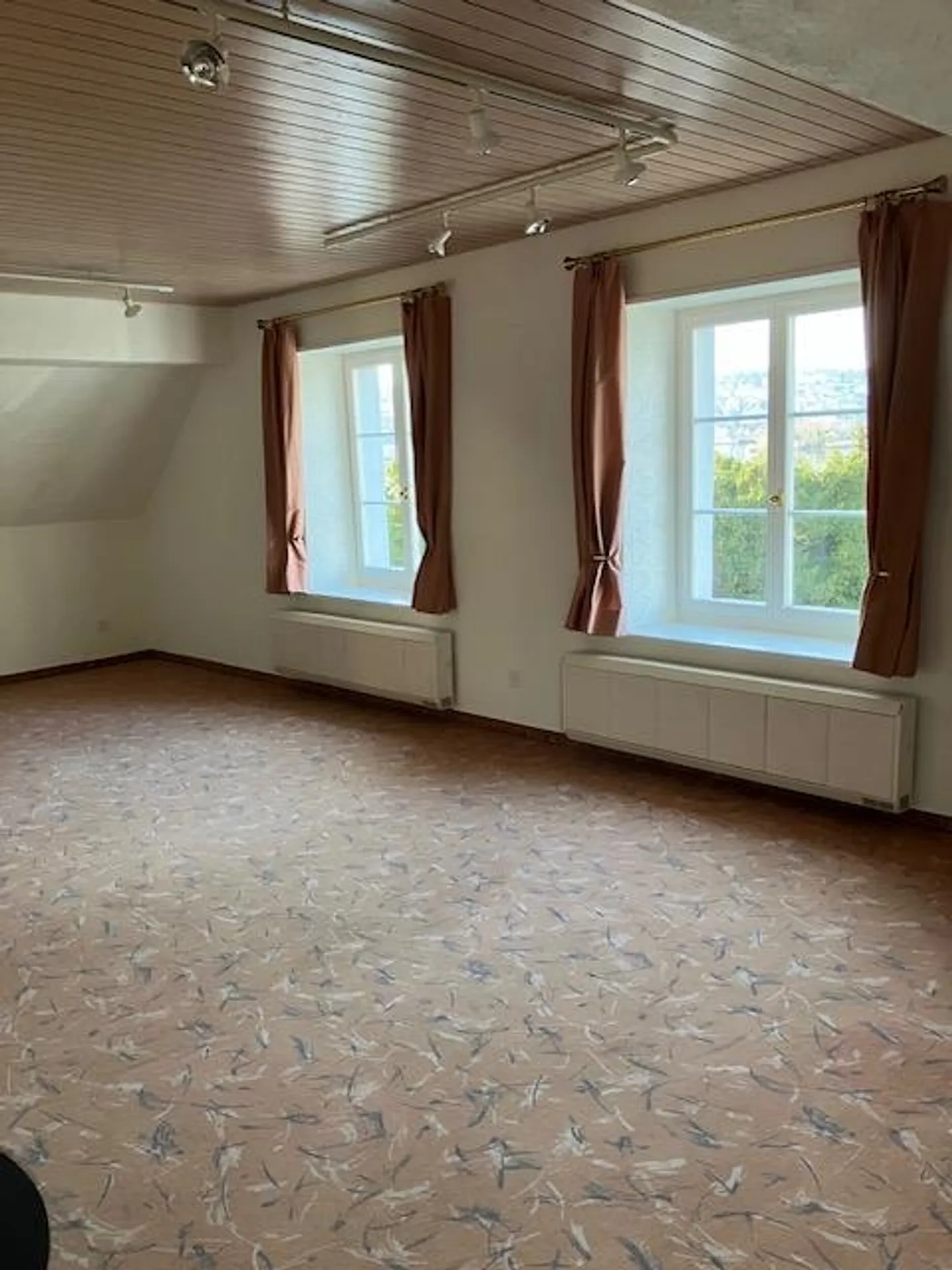 Appartamento mansardato in edificio storico - Foto 11 di 13