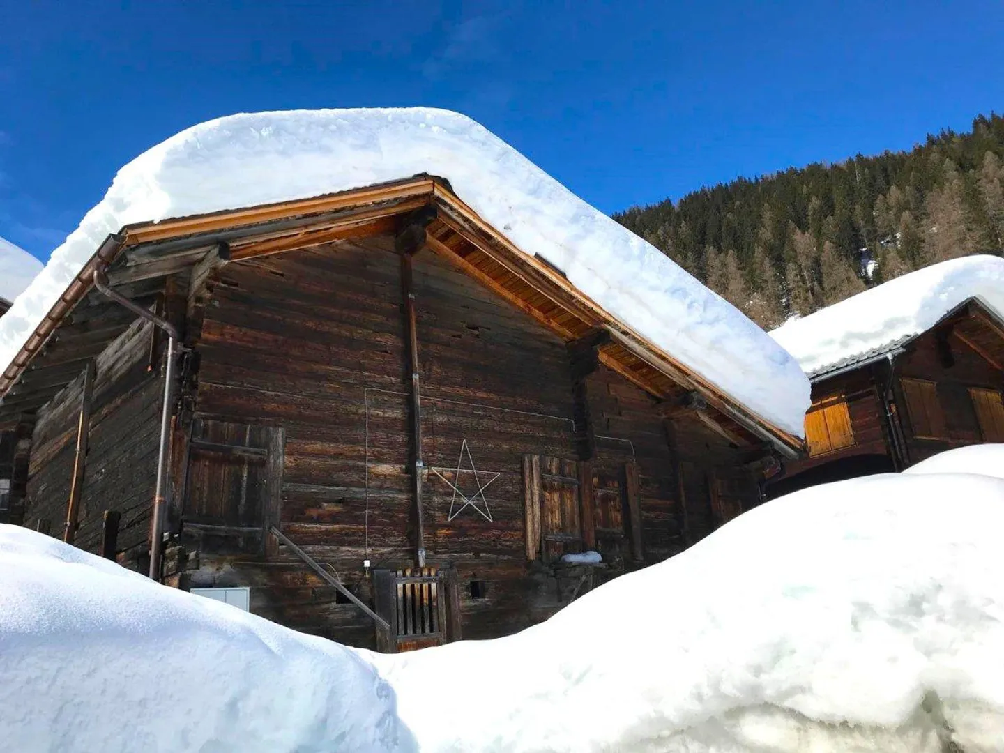 Charmantes Chalet in Goms - Foto 1 von 1