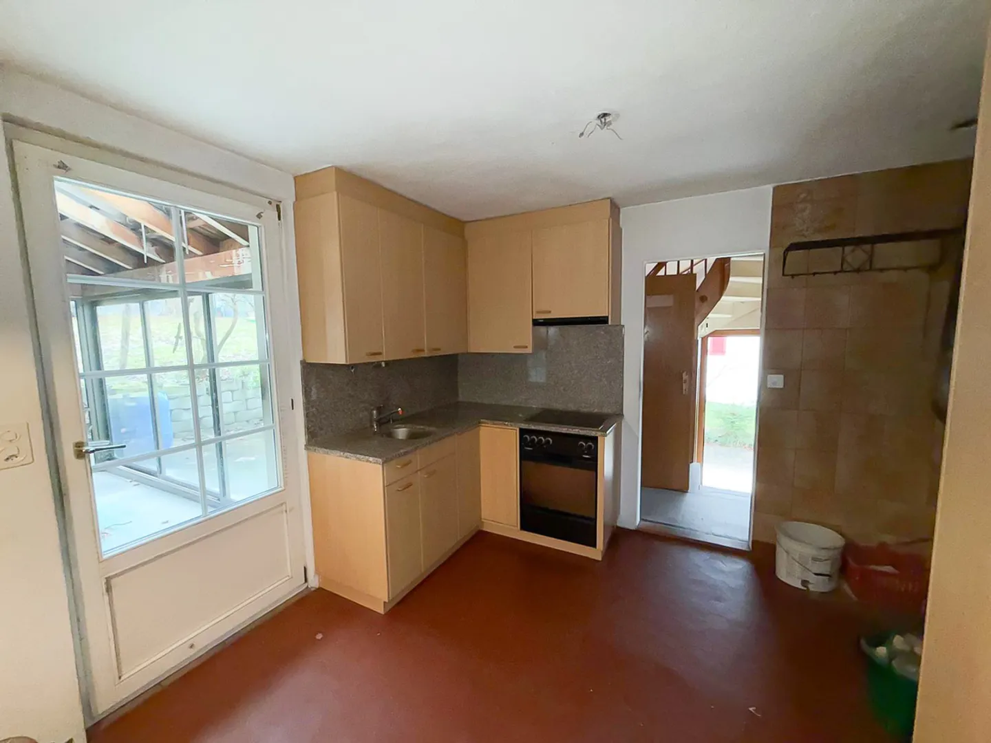 «Charmantes 4.5-Zimmer-Einfamilienhaus mit sonniger Südwest-Ausrichtung» - Foto 4 von 14