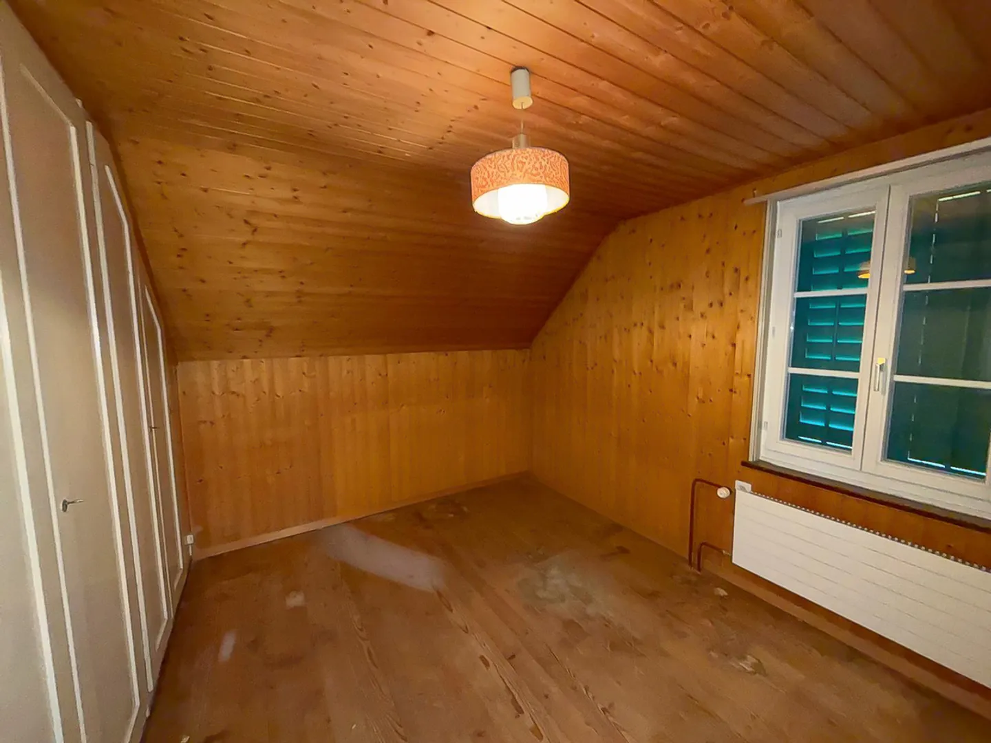 «Charmantes 4.5-Zimmer-Einfamilienhaus mit sonniger Südwest-Ausrichtung» - Foto 7 von 14