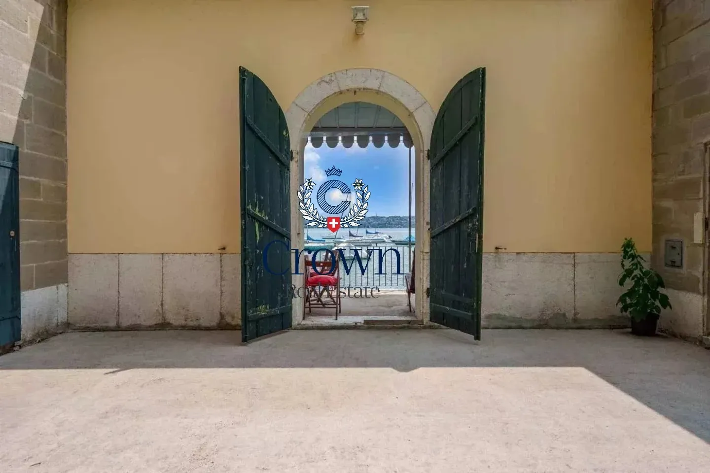 Contemporary Villa by Lake Geneva - Photo 32 of 64