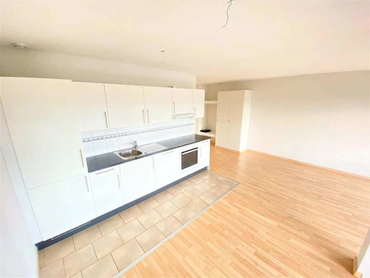 Single apartment in Zurich Seebach - Photo 3 of 6