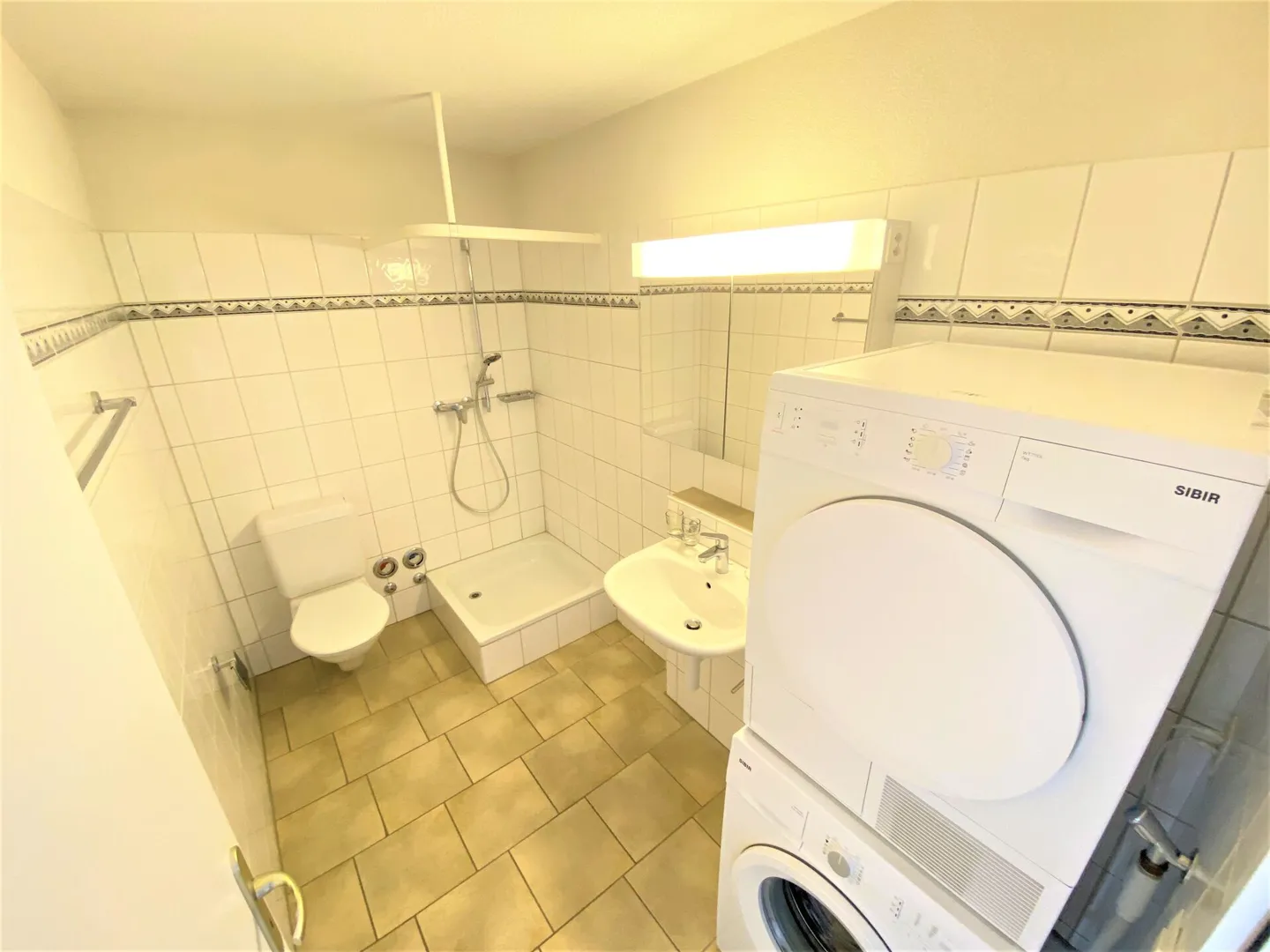 Single apartment in Zurich Seebach - Photo 4 of 6