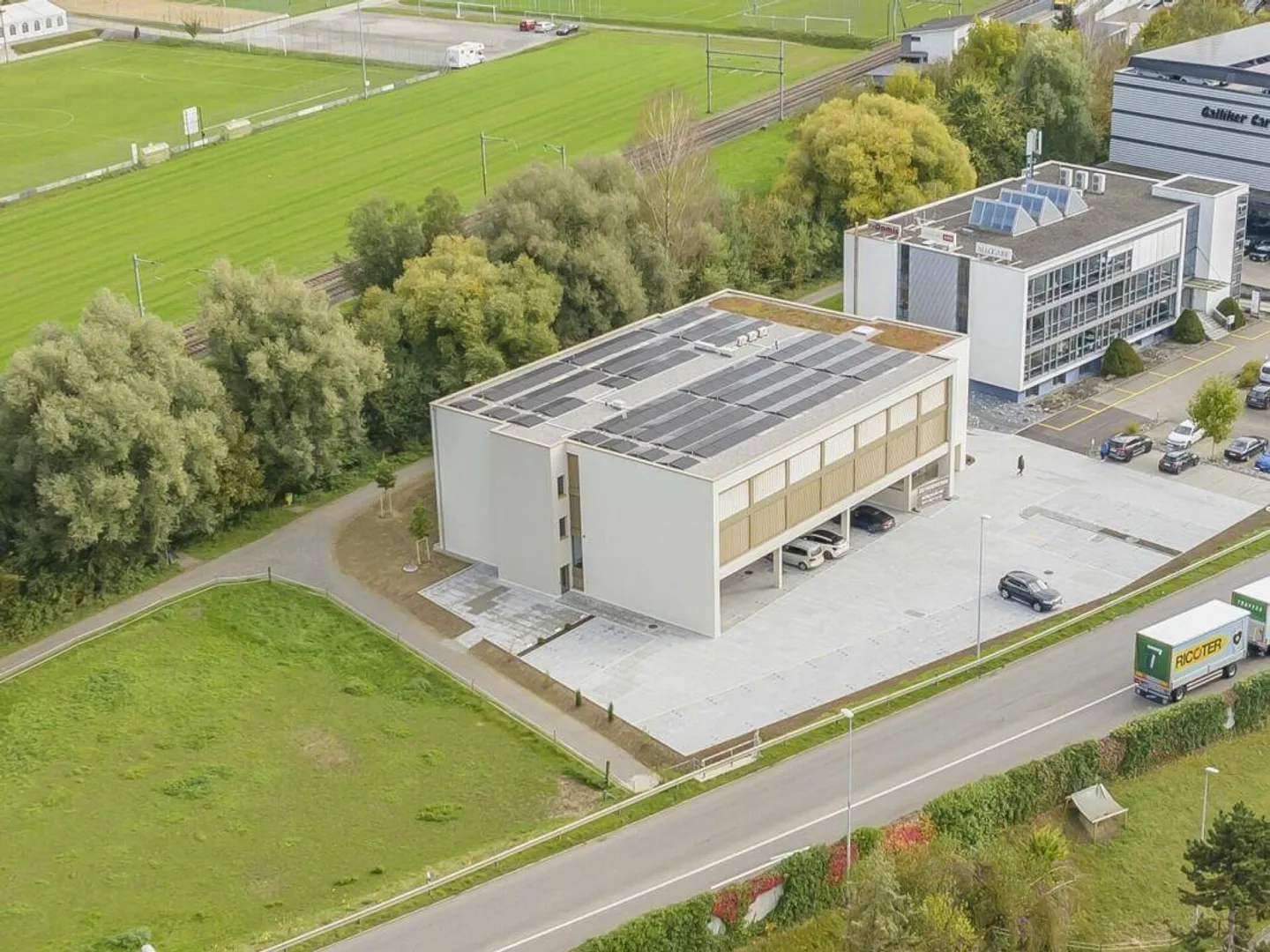 Spazi per uffici individuali in affitto - Foto 2 di 4